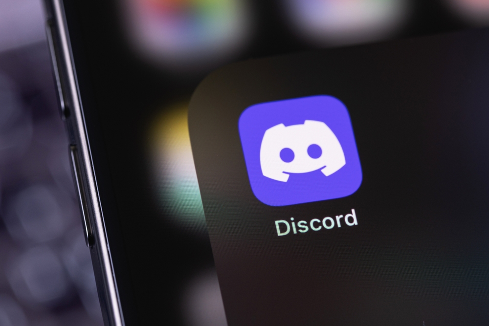 how to check deleted messages on discord