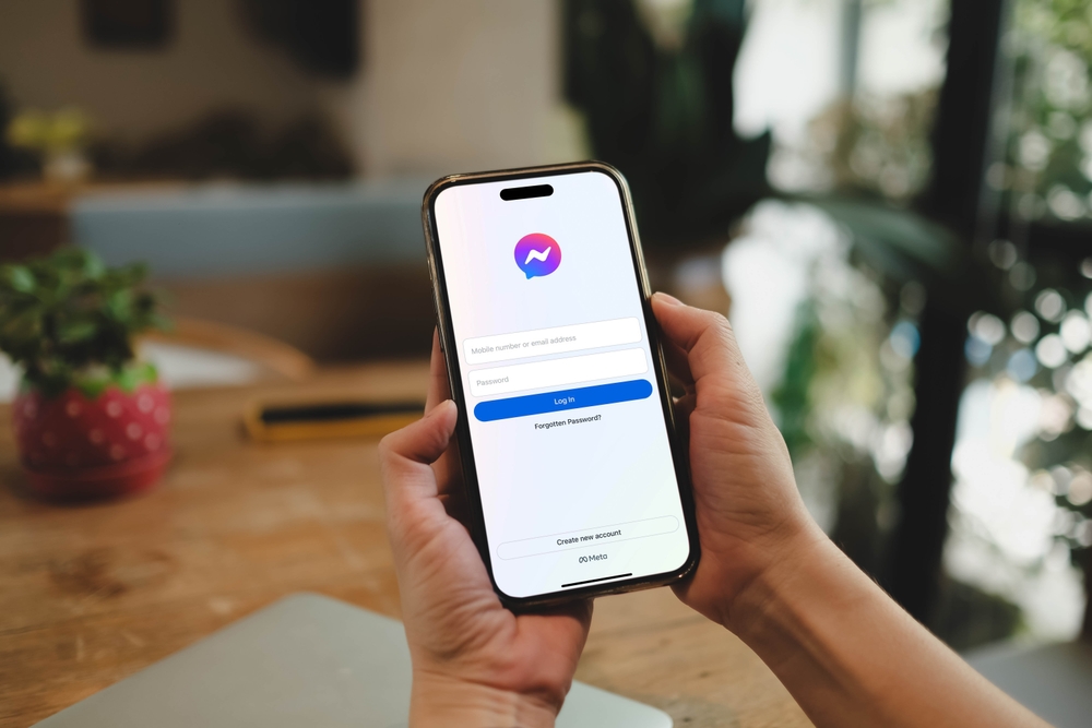 recover deleted messenger messages android