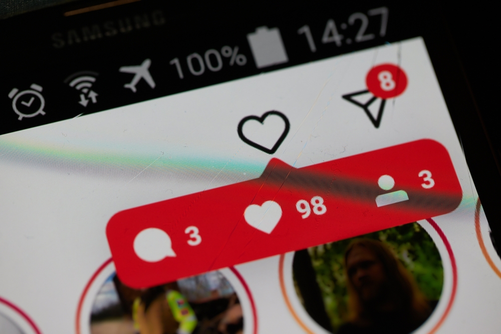 monitor private conversations on instagram